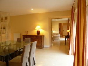 Le Manoir de Pleac Salle à manger grand gîte (7)