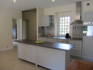 Le Manoir de Pleac Le Manoir de Pléac - Grand Gîte - Cuisine (01)b