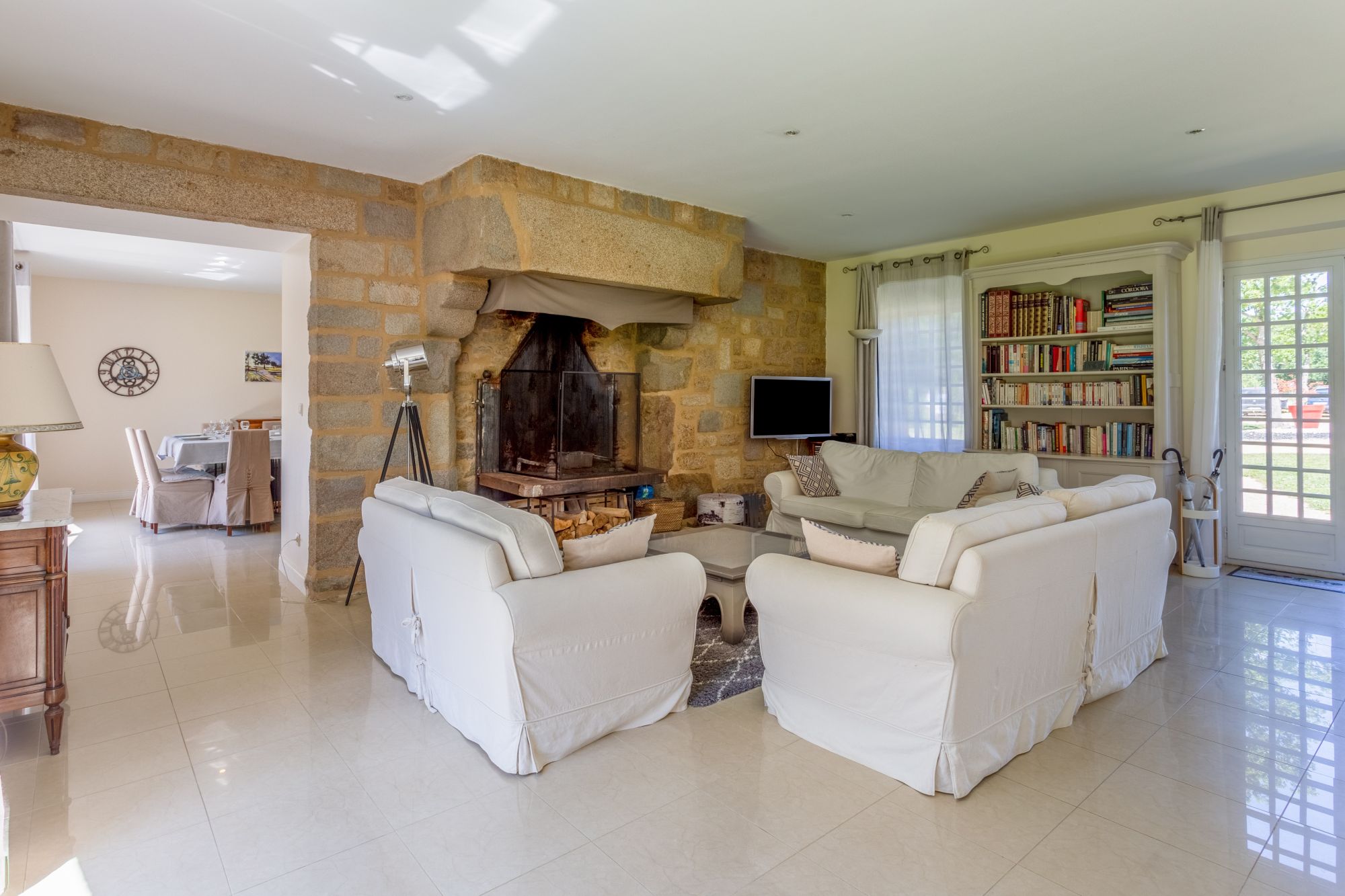 Le Manoir de Pleac "Le Chêne" vous accueille été comme hiver